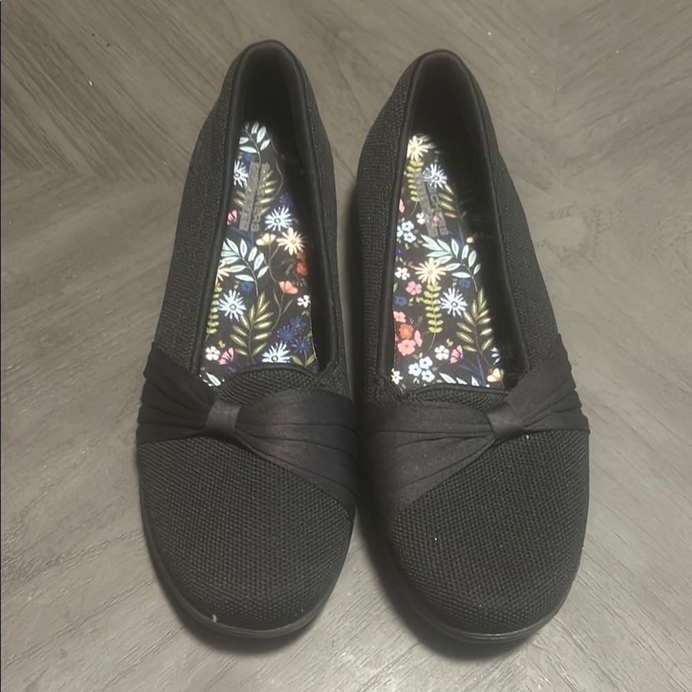 Skechers Black Loafers with Floral Lining
